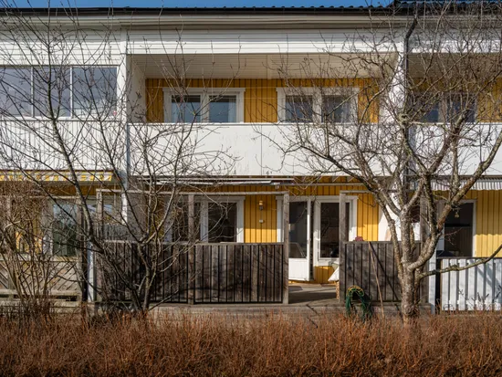 Villa, Radhus, Trädgårdsvägen 134, Töjnan, Sollentuna