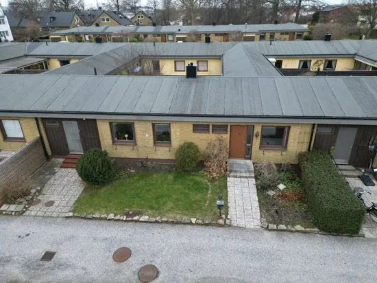 Radhus, Enebacksvägen 10, Solbacken, Malmö