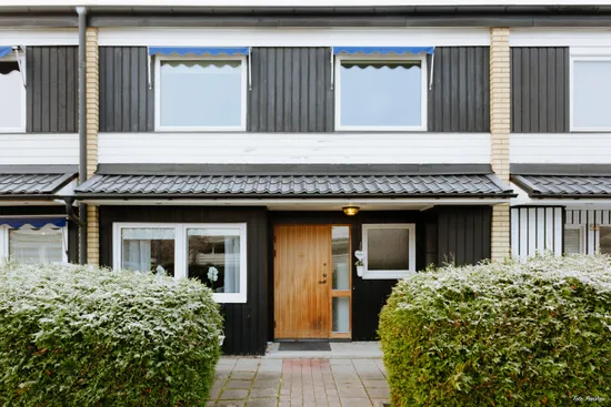 Villa, Radhus, Spikverksgatan 60, Bäckby, Västerås