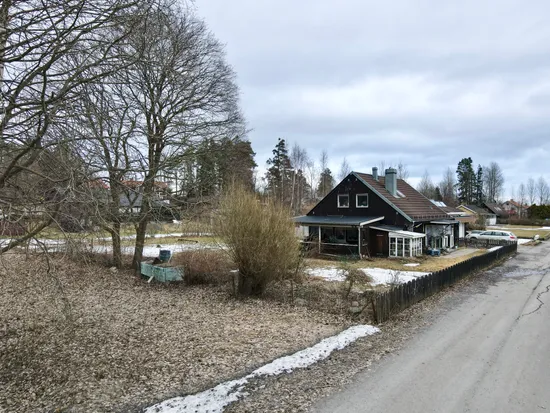 Villa, Fabriksvägen 1, Mora By, Säter