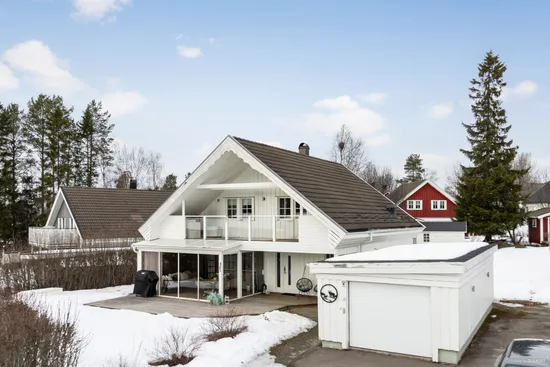 Villa, Adjutantsvägen 8, Brunflo, Östersund