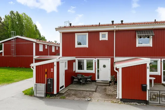 Radhus, Trumslagarvägen 9A, Södra Bomhus, Gävle