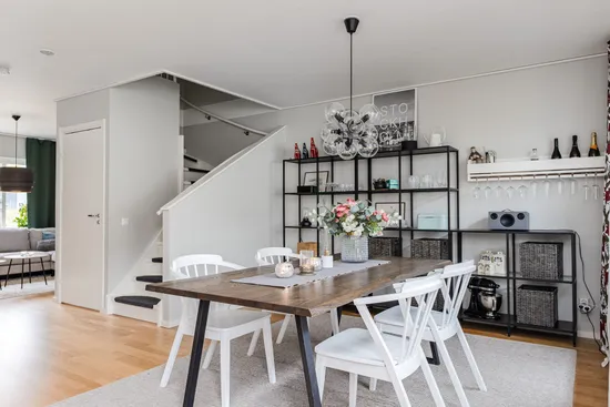 Bostadsrätt, Radhus, Sagavägen 12B, Enköping