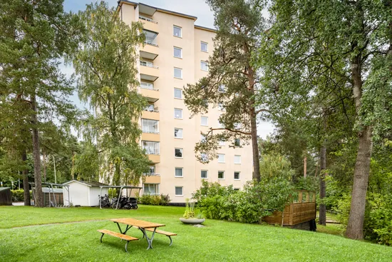 Bostadsrätt, Hangarvägen 3, Hägernäs, Täby