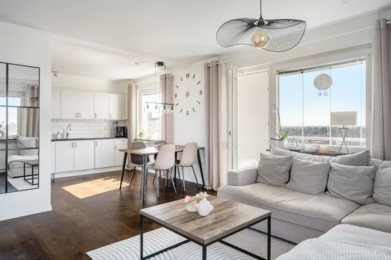 Bostadsrätt, Hangarvägen 3, Hägernäs, Täby