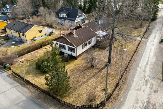 Villa, Porsvägen 2, Tullinge Skog, Botkyrka