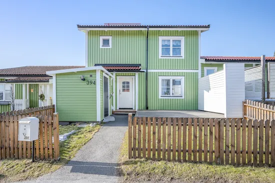 Radhus, Järnåldersringen 394, Haninge