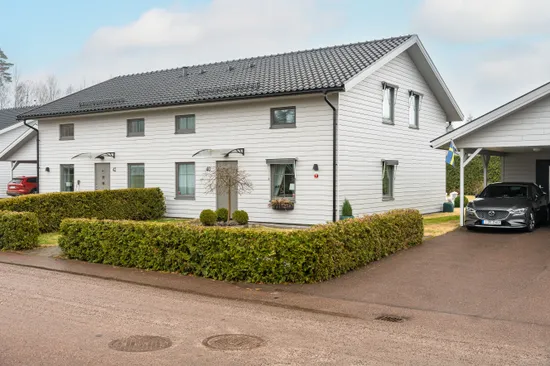 Bostadsrätt, Västra Rosenlundsvägen 40, Lövnäs, Hammarö