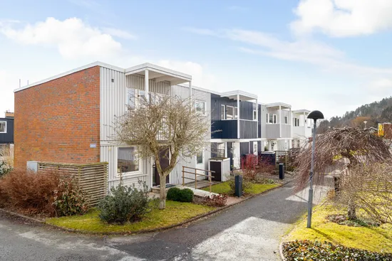 Villa, Radhus, Axgatan 89, Mölndal - Lindhaga, Mölndal