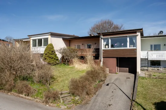 Villa, Radhus, Syréngatan 28, Brämhult, Borås