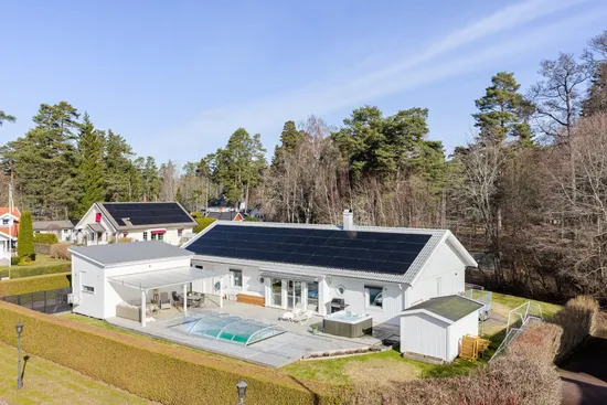 Villa, Varamovägen 44, Motala