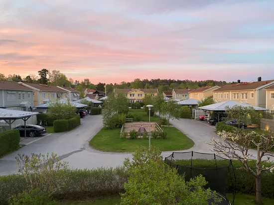 Villa, Radhus, Tibblevägen 35E, Näsbypark, Täby