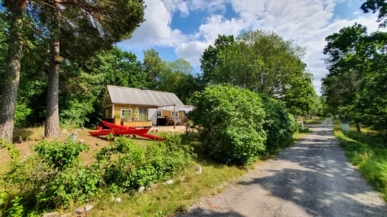 Fritidshus, Sättra gård Storgården hönshuset 1, Adelsö Sättra, Ekerö