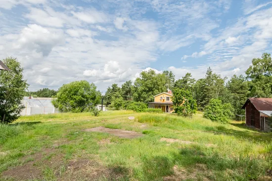 Gård/Skog, Görvälstorpsvägen 6, Görvälstorp, Norrtälje