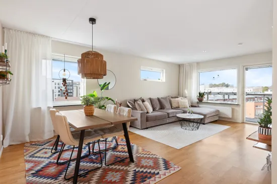 Bostadsrätt, Banmästargatan 4, vån 5, Ulriksdal, Solna