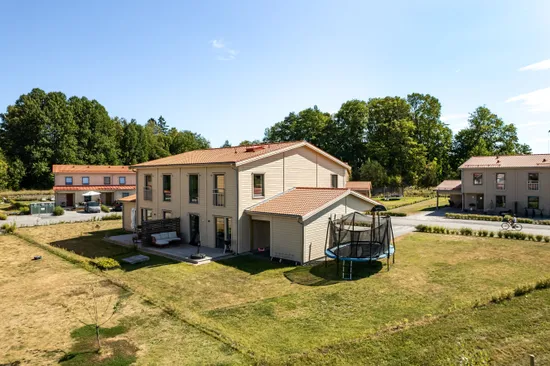 Radhus, Källarängsvägen 28B, Stallarholmen - Sundby Strand, Strängnäs