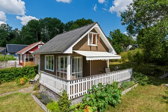 Fritidshus, Kolonivägen 8, Ullna koloniområde, Täby