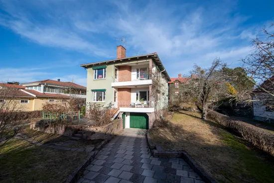 Villa, Åsgatan 28, Jakobsberg, Västerås