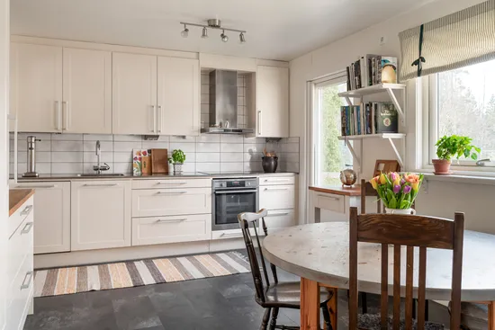 Villa, Sambavägen 2, Dansut, Gnesta