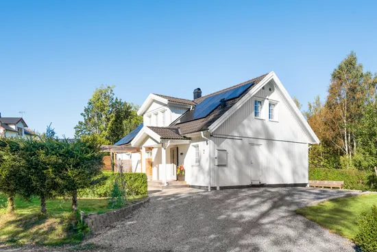 Villa, Gingsjövägen 2, Hällingsjö-Eriksmyst, Härryda