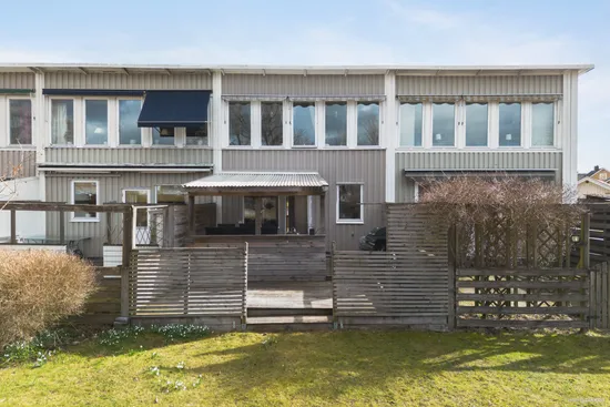 Radhus, Backgårdsgatan 3, Trandared, Borås