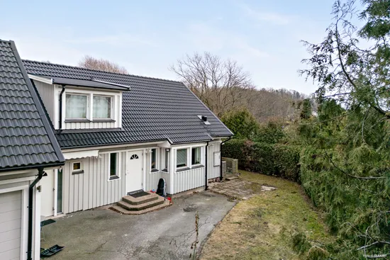 Villa, Radhus, Grindstugegränd 14, Hisings Backa - Tingstad, Göteborg