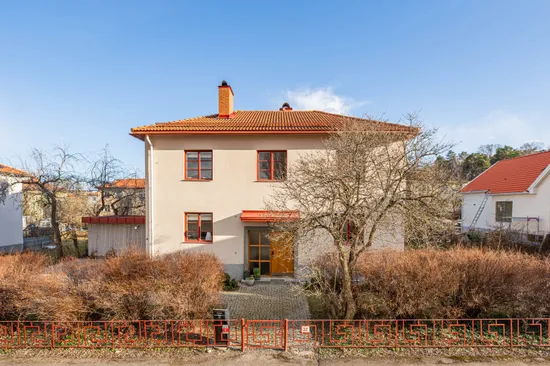 Villa, Artillerigatan 32, Kåbo, Uppsala