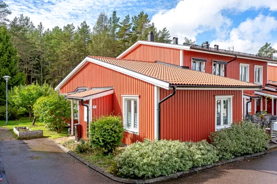 Radhus, Smålandsvägen 71, Sävja, Uppsala