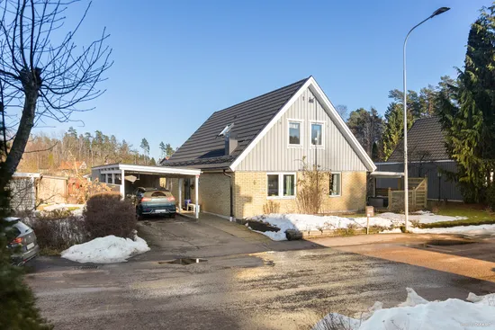 Villa, Jägar Malms väg 6, Mjölnartorpet, Karlstad