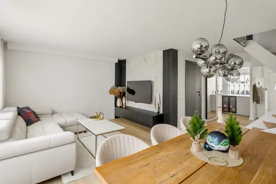 Bostadsrätt, Radhus, Mörbygården 77, Vallentuna