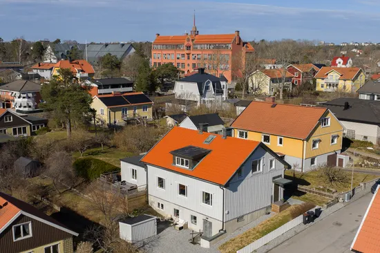 Villa, Tallspinnarvägen 8, Långbro, Stockholm