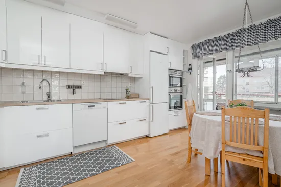 Bostadsrätt, Tvärvägen 3, Vallentuna Centrum, Vallentuna