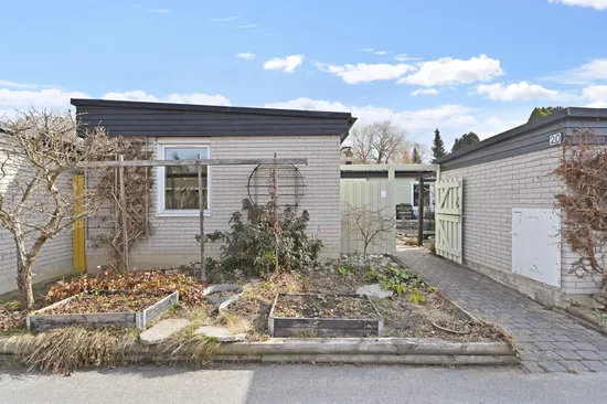 Villa, Radhus, Tennisgränd 20, Hummelvreten, Ekerö