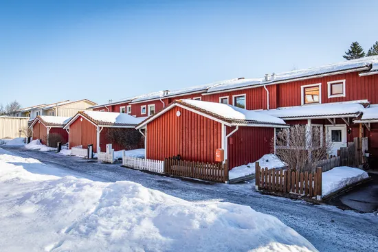 Villa, Radhus, Arågränd 48, Torvalla, Östersund