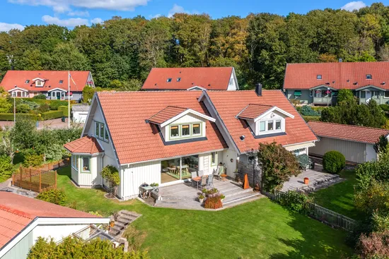 Villa, Radhus, Svalegatan 3E, Hisings Backa, Göteborg