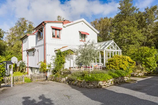 Villa, Skrakvägen 21B, Segeltorp, Huddinge