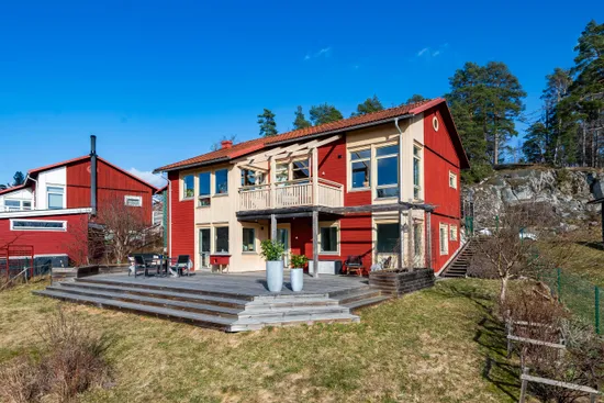 Villa, Slånbärsslingan 10, Kullön, Vaxholm