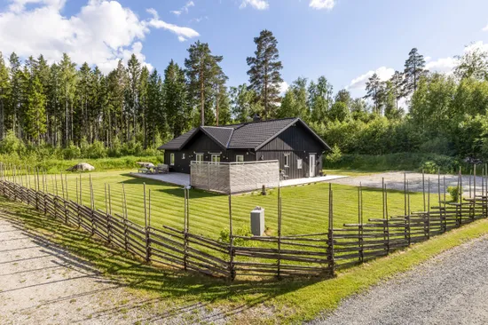 Villa, Norra Larssveden 2, SÖDERBÄRKE Larssveden, Smedjebacken