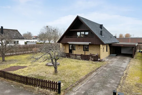 Villa, Kråksångsvägen 2, Linghem, Linköping