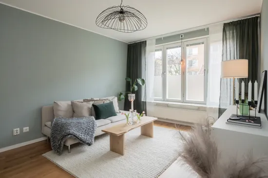 Bostadsrätt, Förrådsvägen 27, Centrala Huddinge, Huddinge