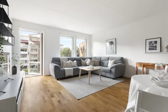 Bostadsrätt, Storgatan 76B, vån 4, Huvudsta, Solna