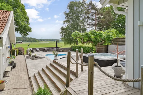 Villa, Konvaljvägen 8, Holmen, Sigtuna