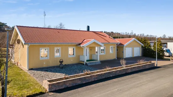 Villa, Vinbärssvängen 25, Brösarp, Tomelilla