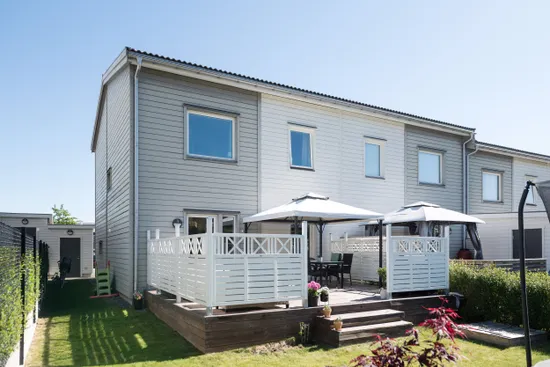 Bostadsrätt, Radhus, Gärdesvägen 1E, Bålsta Väppeby Äng, Håbo