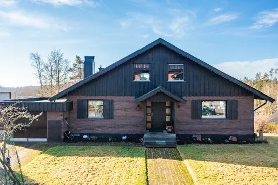 Villa, Hjortronstigen 8, Överlida, Svenljunga