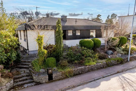 Villa, Blomstervägen 3, Fallebo, Oskarshamn
