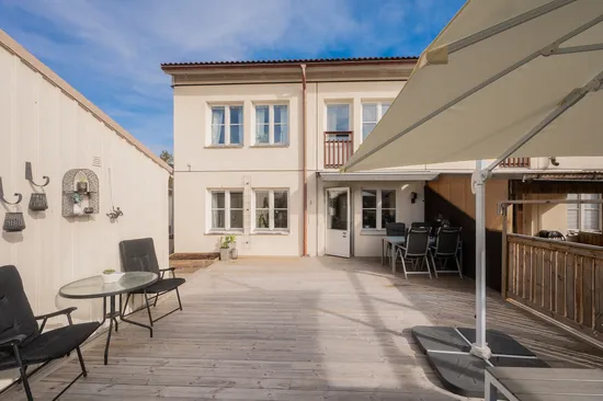 Radhus, Midsommarvägen 87, Rosenhill/Vistaberg, Huddinge