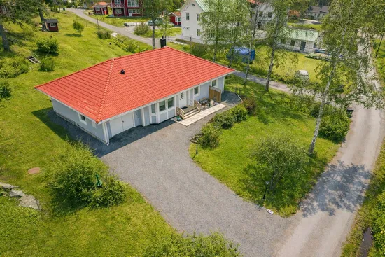 Villa, Långrevsvägen 8, Resarö, Vaxholm