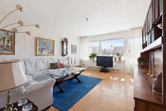 Bostadsrätt, Jonstorpsvägen 32, Huvudsta, Solna