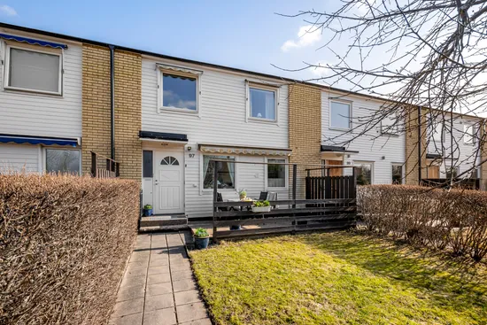 Villa, Radhus, Storvretsvägen 97, Nälsta, Stockholm